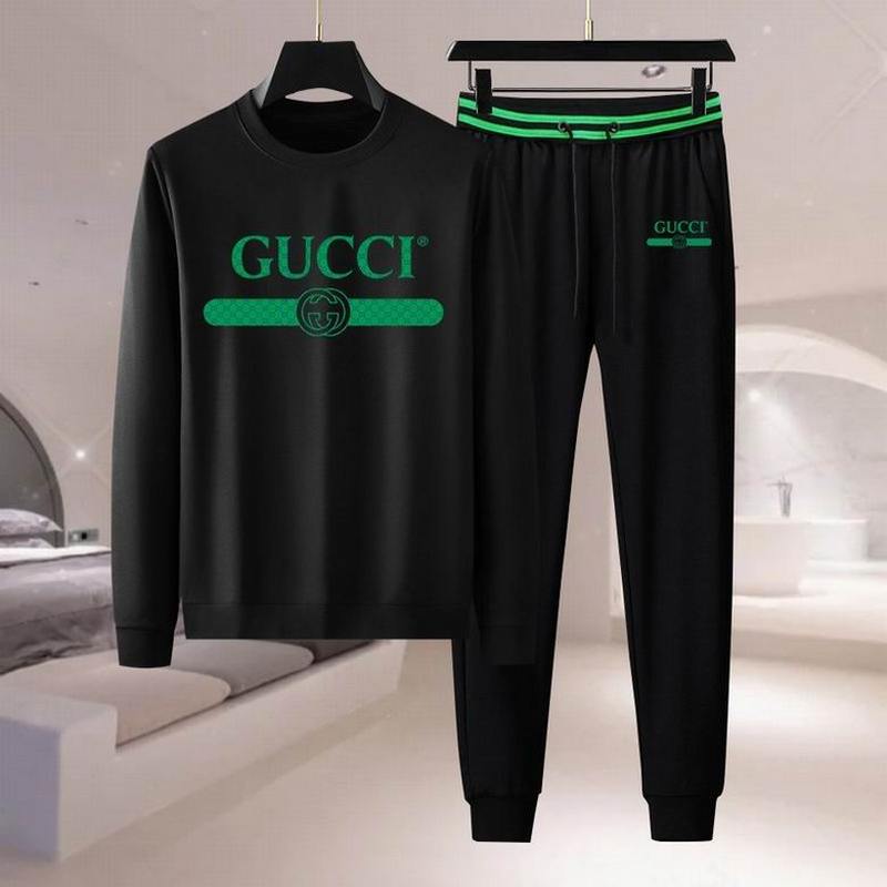 Gucci Men's Suits 126